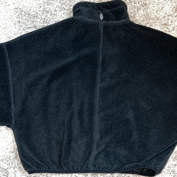 FP Movement By Free People Climb High Fleece Jacket Black Size XS Oversized - Picture 8 of 15